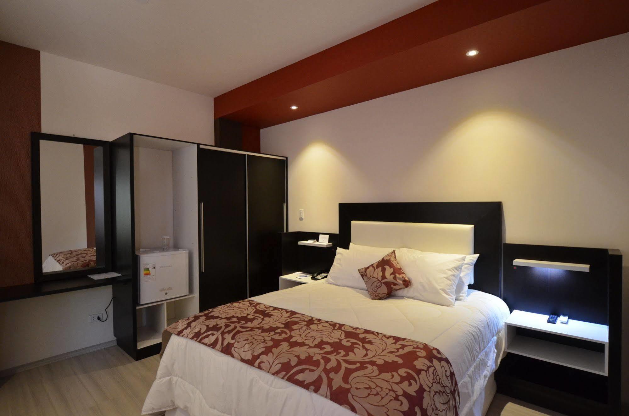 Hotel Camino Plaza Cochabamba Esterno foto