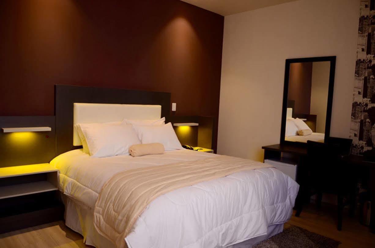 Hotel Camino Plaza Cochabamba Esterno foto